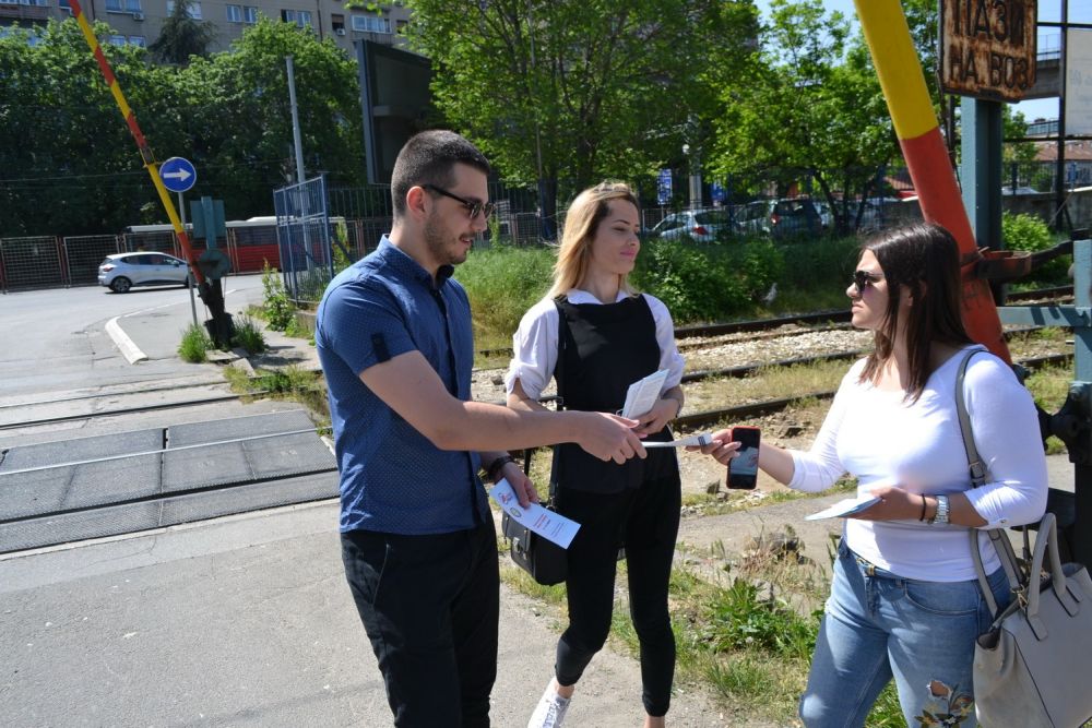 Deljenje flajera građanima